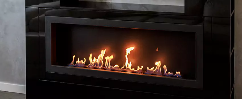 Town & Country Outdoor Fireplace in Hull, QC