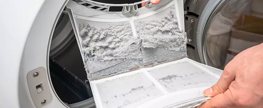 Vent Dust Cleaning Cost in Parc-Champlain, QC