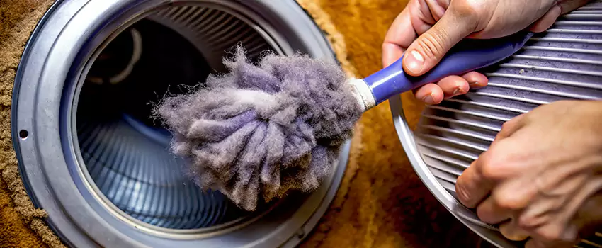 Signs Of A Clogged Dryer Lint Trap in Hull, Quebec